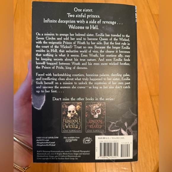 Kingdom of the Cursed Book - Picture 2 of 2